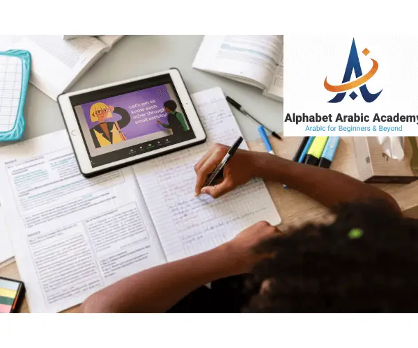 student with tablet learning Egyptian Arabic Speaking Practice Online Classes for the Communication